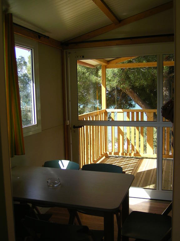 Camping Kanguro Sant Pol De Mar Oda fotoğraf